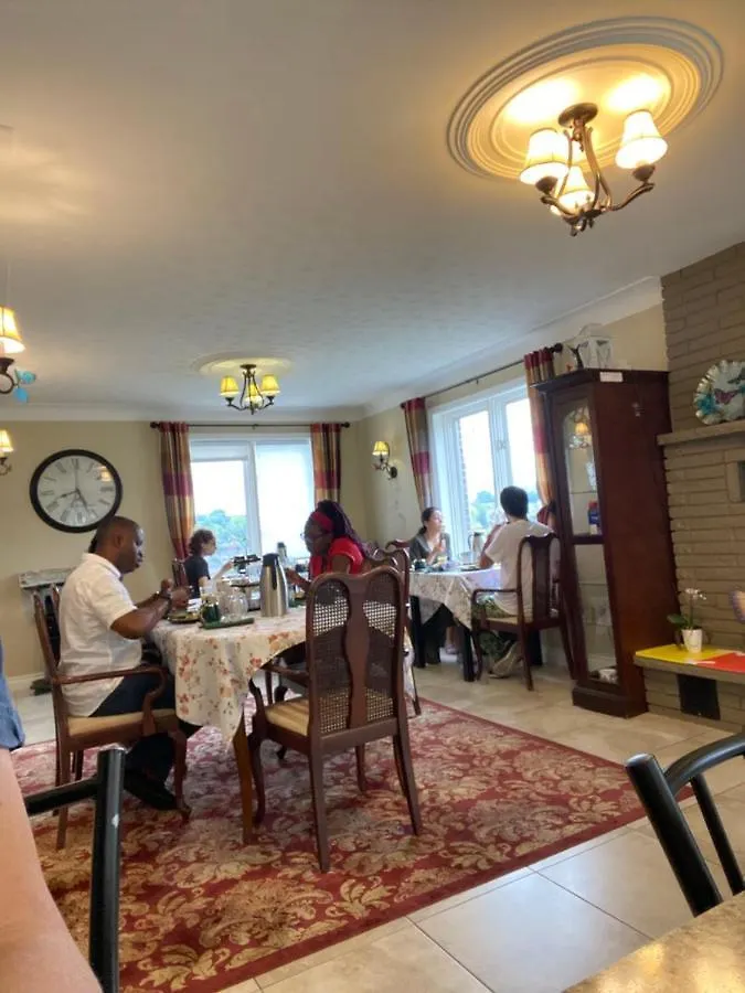 Bed and Breakfast Butterfly Manor Niagara Falls 4*,