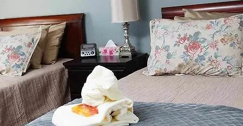 Butterfly Manor Bed & Breakfast Niagara Falls