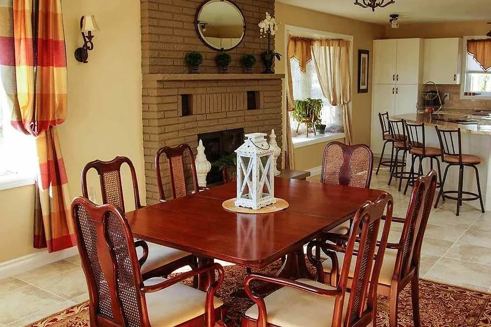 Bed and Breakfast Butterfly Manor Niagara Falls