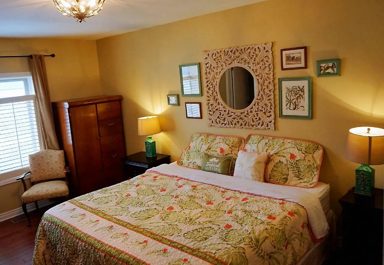 Bed and Breakfast Butterfly Manor Niagara Falls