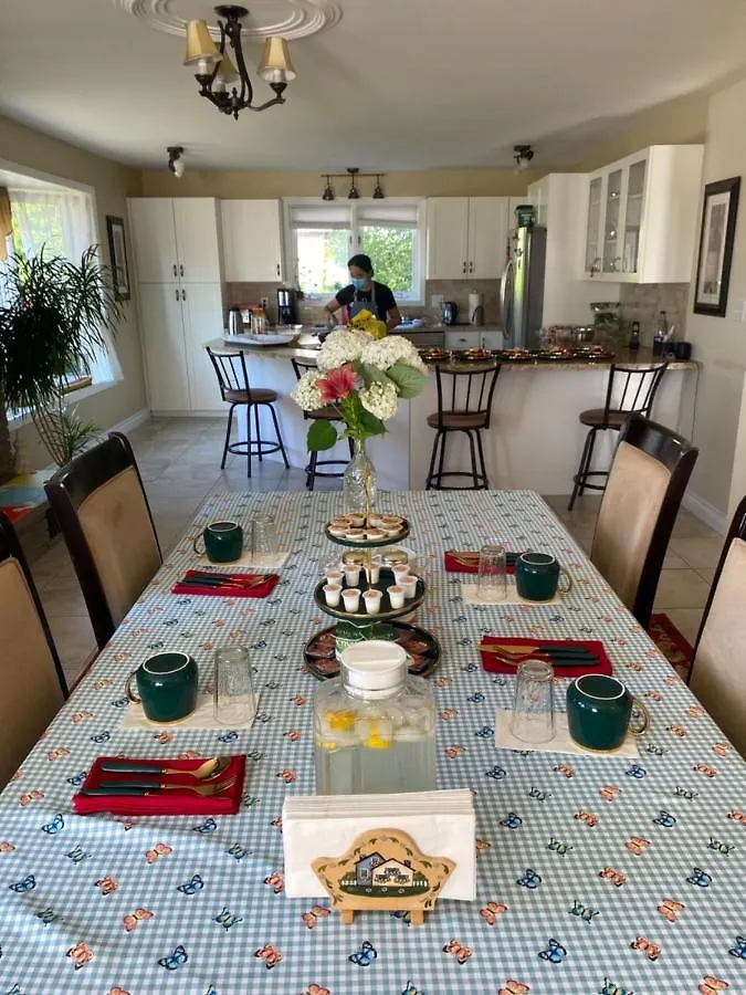 Butterfly Manor Bed and Breakfast Niagarawatervallen 4*,  Canada